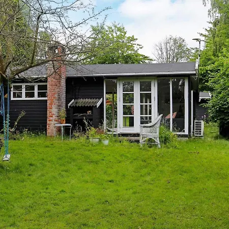 4 Person Holiday Home In Melby * Melby