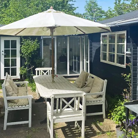 4 Person Holiday Home In Melby * Melby